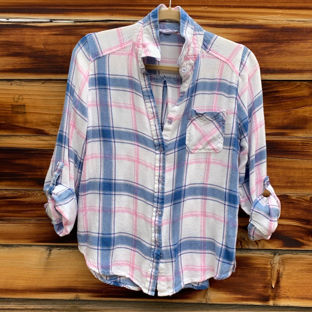Mine, Casual Light Flannel Button Down